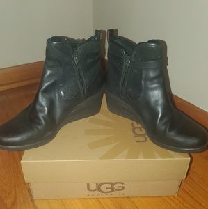 Ugg Bootlets- Sizs 8 - Gently Used